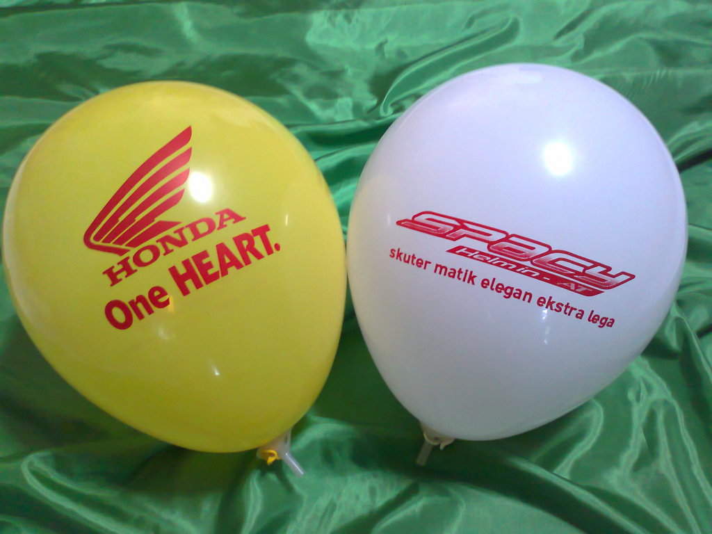 Balon Udara Promosi Balon Sky Dancer dan Balon Dekorasi 