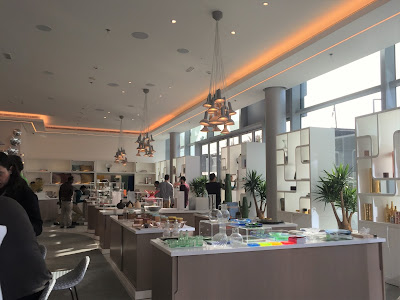 上 one piece cafe dubai 157660