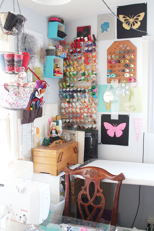 Sewing Craft Room Designs - Home Decorating Pictures Crafty Room Ideas : The half circle baskets can hold all kinds of things and to make it sturdy, you can.