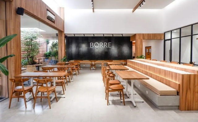 Borre Cafe Surabaya Daya Tarik