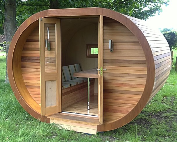 natural modern interiors: Garden Pods, Hanging Playrooms ...