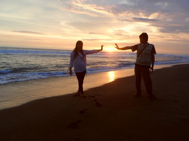 Pantai Bocor Kebumen, Menikmati Kemilau Senja Bersama Orang Tersayang