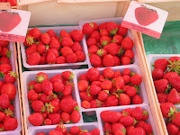 Moëlan-sur-Mer Market France Strawberries 