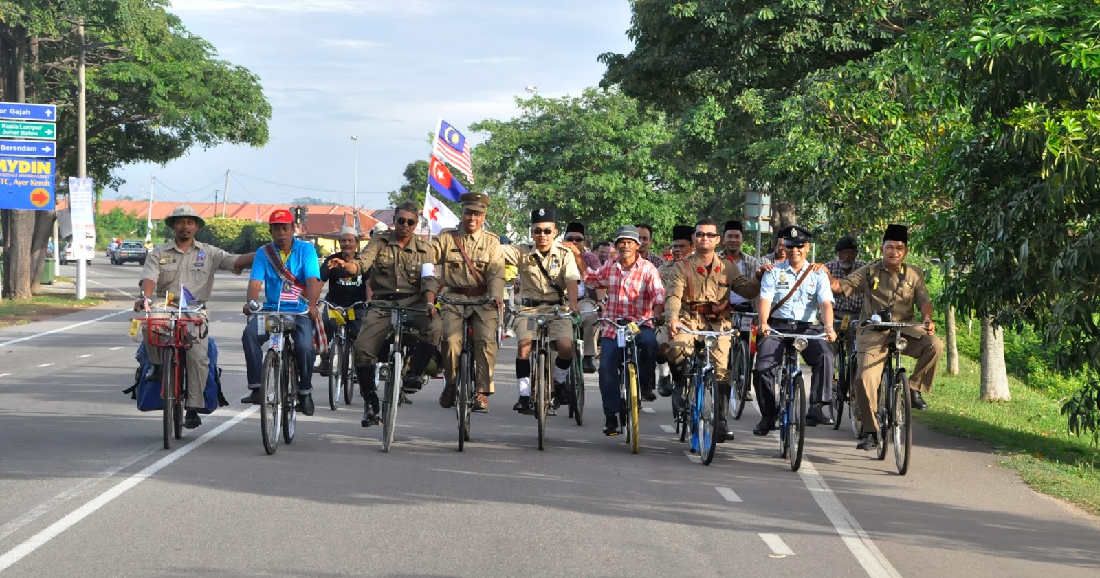 Basikal Melaka Basikal Tua dari 5 Negeri Promosi Melaka Bebas Asap