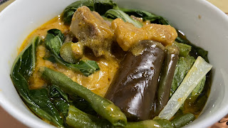 Beef and Ox tripe kare kare