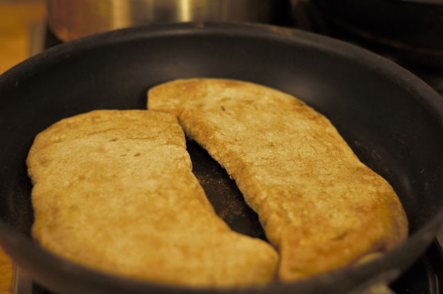 Bake the zhingyal breads in a pan