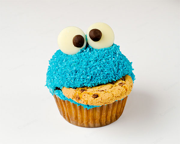 cookie monster cake. Cake and cookies together in