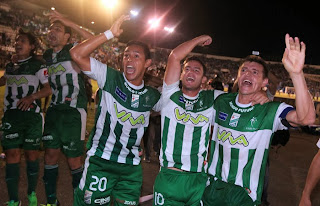 Oriente Petrolero - Marvin Bejarano, Danny Bejarano, Rodrigo Vargas, Fernando Saucedo, Miguel Ángel Hoyos - DaleOoo.com página del Club Oriente Petrolero - Clásico Cruceño