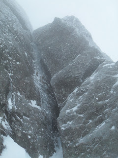 Pillar Chimney, Clogwyn Ddu