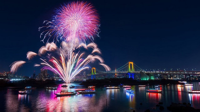 Fireworks sparkle above Han River in int’l festival