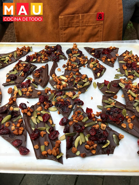 mau cocina de todo receta bark chocolate con nueces fruta chabacano arandanos coco