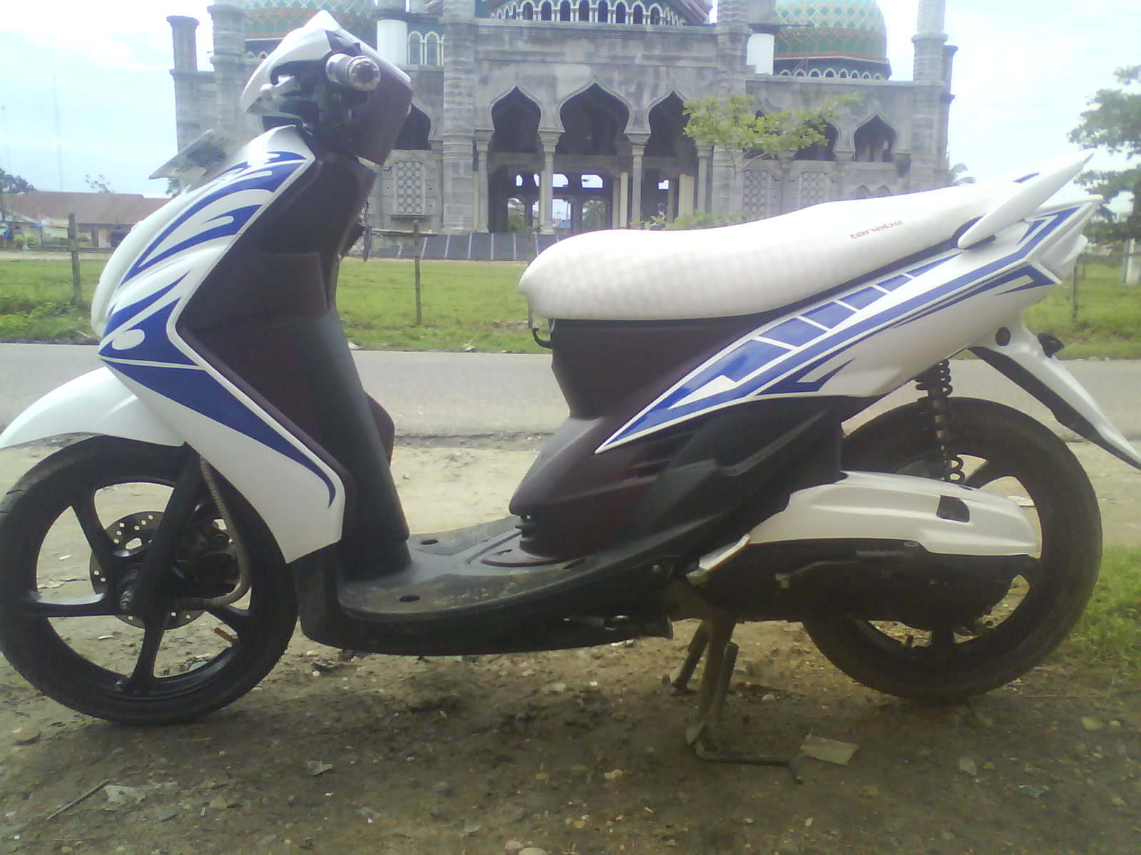 Download Ide 67 Modif Motor Mio Soul Karbu Terbaru Sendal Motor