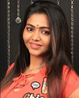 Shalu Shammu Actress Family Husband Parents children's Marriage Photos