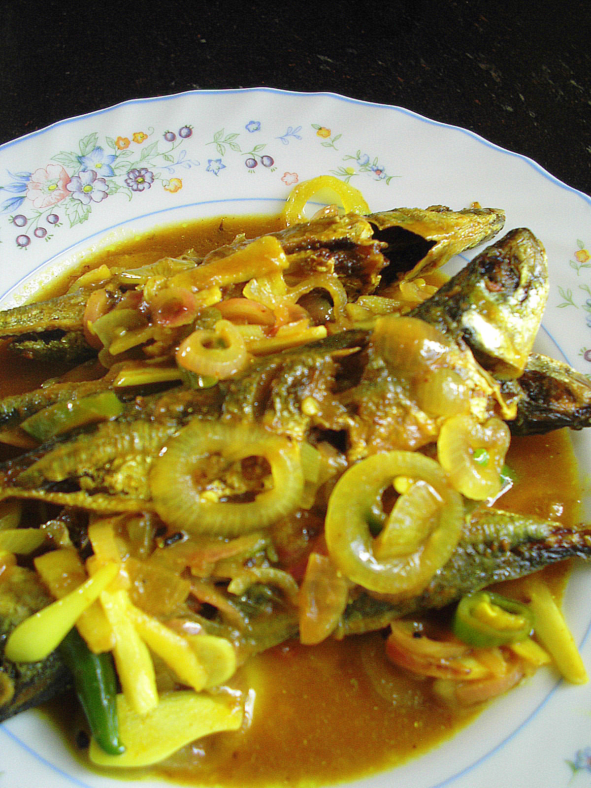 IKAN MASAK ASAM