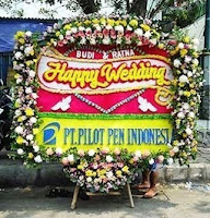 BUNGA-PAPAN-WEDDING-CONGRATULATION-DUKA-CITA-DI-CIKARANG