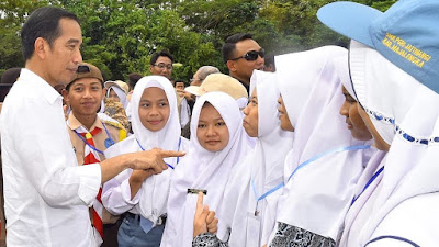 Presiden Minta Para Siswa Manfaatkan Media Sosial untuk Hal Positif