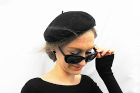 https://www.etsy.com/listing/271571642/1950s-beatnik-black-beret-french-fashion?ref=shop_home_active_6