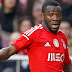 Ola John seguido por PSV e Feyenoord