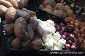 Kansas City - City Market - farm fresh produce flowers shop local farmer's market