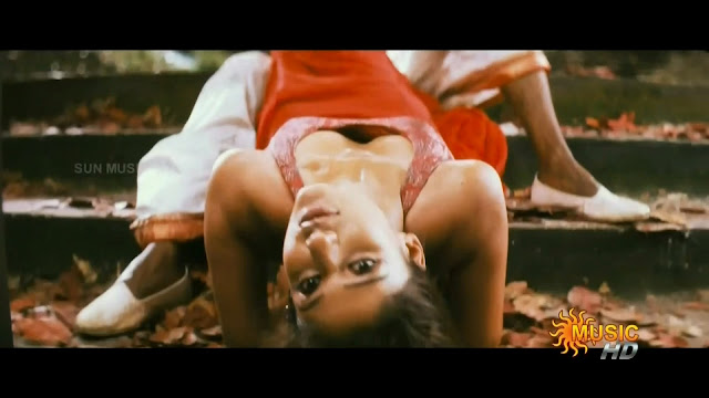 Nayantara hot sathyam movie