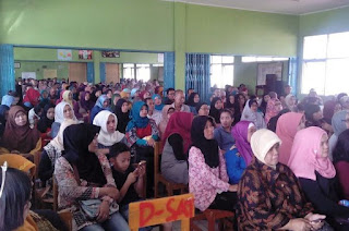 Rapat Ortu Siswa Baru SMA 27 Bandung
