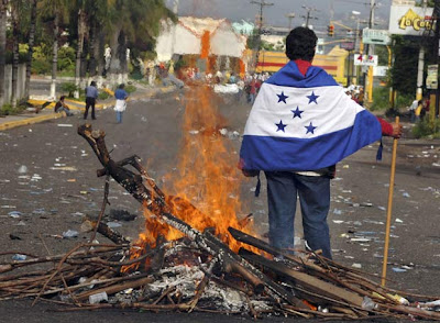 ONU condena golpe y presiona a Honduras para que restituya a Zelaya