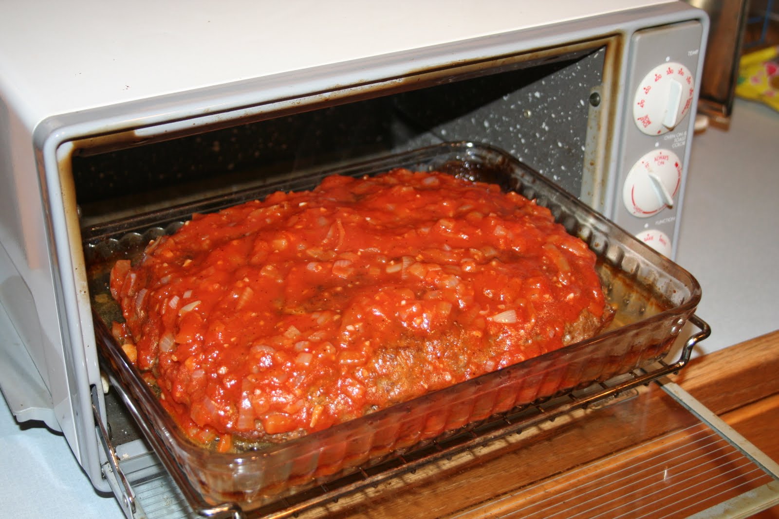 COOK WITH SUSAN: Toaster Oven Meatloaf (Old Fashioned ...