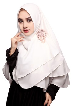 20 Jilbab  Instan Warna  Putih Terbaru Tahun Ini 1000 