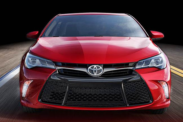 2017 Toyota Camry XLE V6 Review
