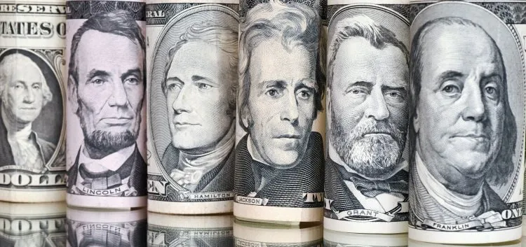 Банкноты долларов США и портреты на них