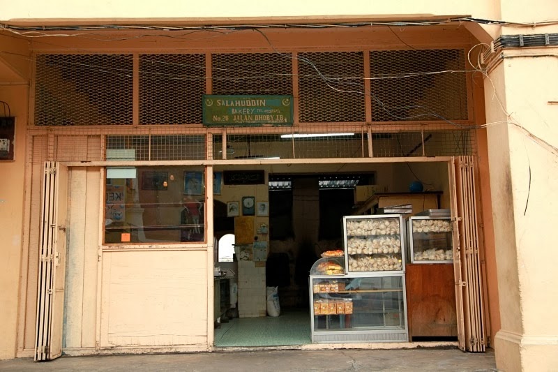 Kedai roti dan kek  kluang Kedai Roti Jalan Dhoby