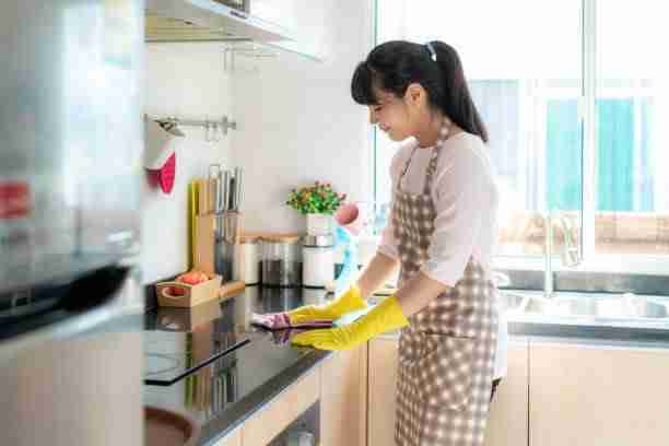 Quick and Easy Way to Clean the Kitchen