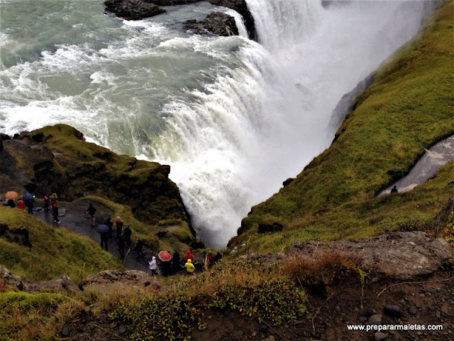 Gullfoss cascada imprescindible en Islandia