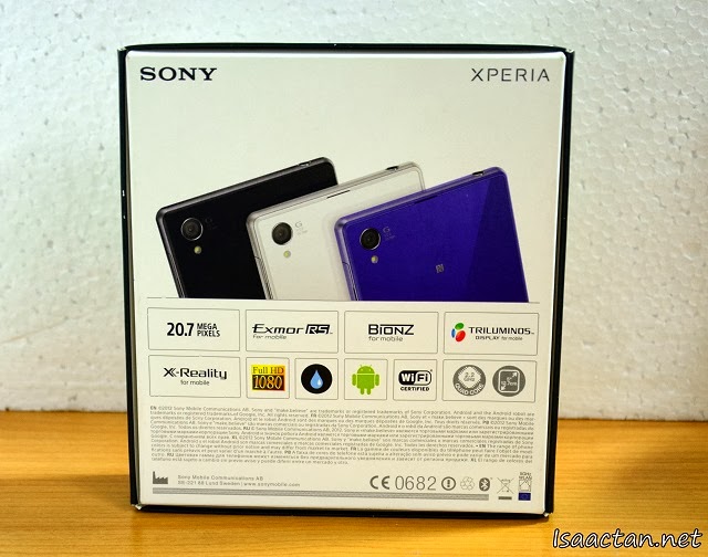 Sony Xperia Z1's box viewed from the backSony Xperia Z1's box viewed from the back