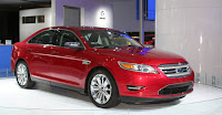 2010 Ford Taurus SEL Pictures and Reviews