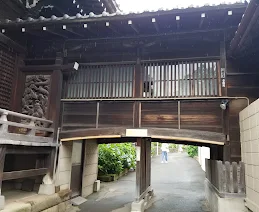 白山神社の廊下橋