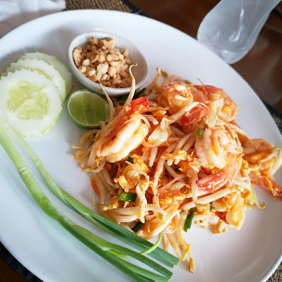 Pad Thai with shrimps