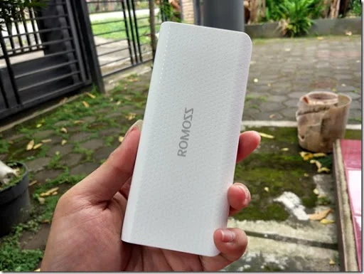 Spesifikasi Romoss Sense 4 LED 10400mAh Spesifikasi Romoss Sense 4 LED 10400mAh