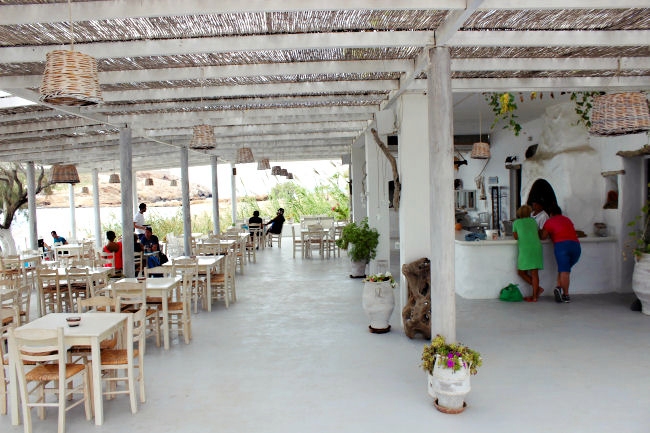 best Ios island seafood restaurant and taverns