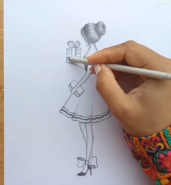 رسم فتاة جميلة بالرصاص