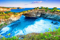 Pesona Pantai Pasih Uug Di Nusa Penida