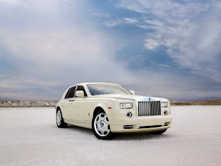2009 Rolls Royce Phantom 01 1600x1200