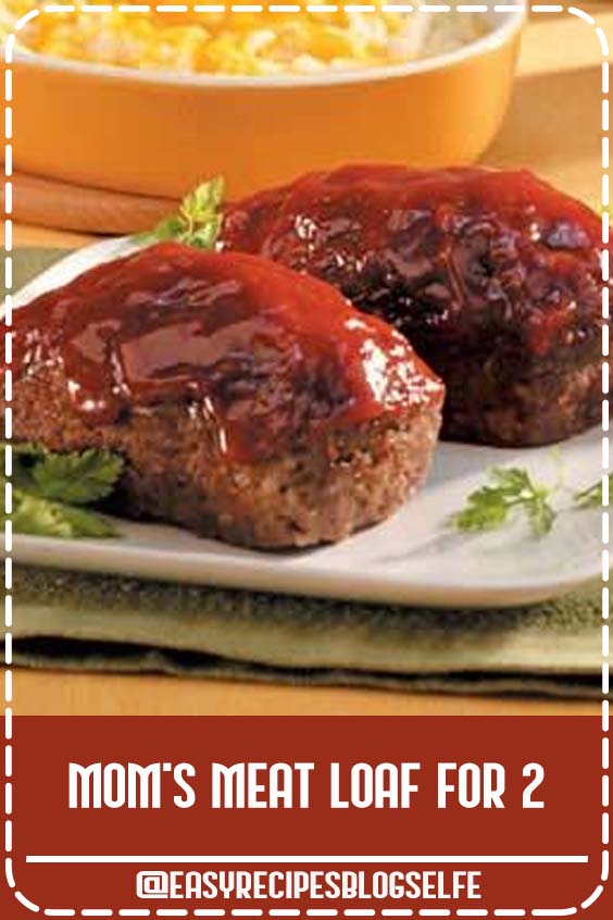 If you're looking for a hearty meal, just follow Michelle Beran's lead. The Claflin, Kansas cook whips up this delicious loaf when she's looking for a downsized main course. Taste of Home, Meat Loaf for 2 Recipe. One of my all time favorites. We always double it so we have enough. #EasyRecipesBlogSelfe #Easy Recipes for Two #Recipe #dinner