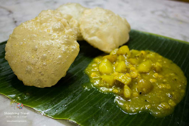 authentic bengali breakfast in kolkata