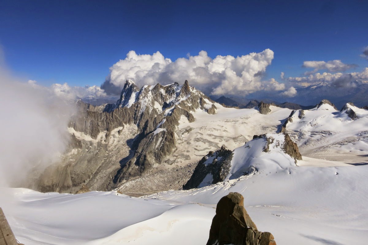 Aiguille du Midi Mont Blanc Le Pas dans le Vide Frissons et Vertige 