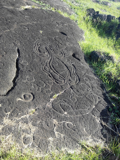 Papa Manhai, Isla de Pascua