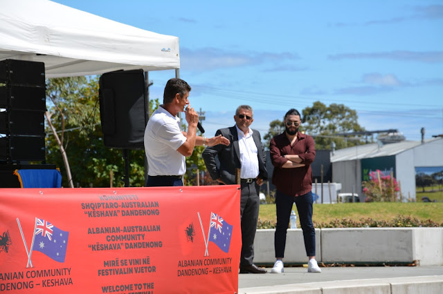 At festival of the Albanian-Australian Community "Keshava" in Australia