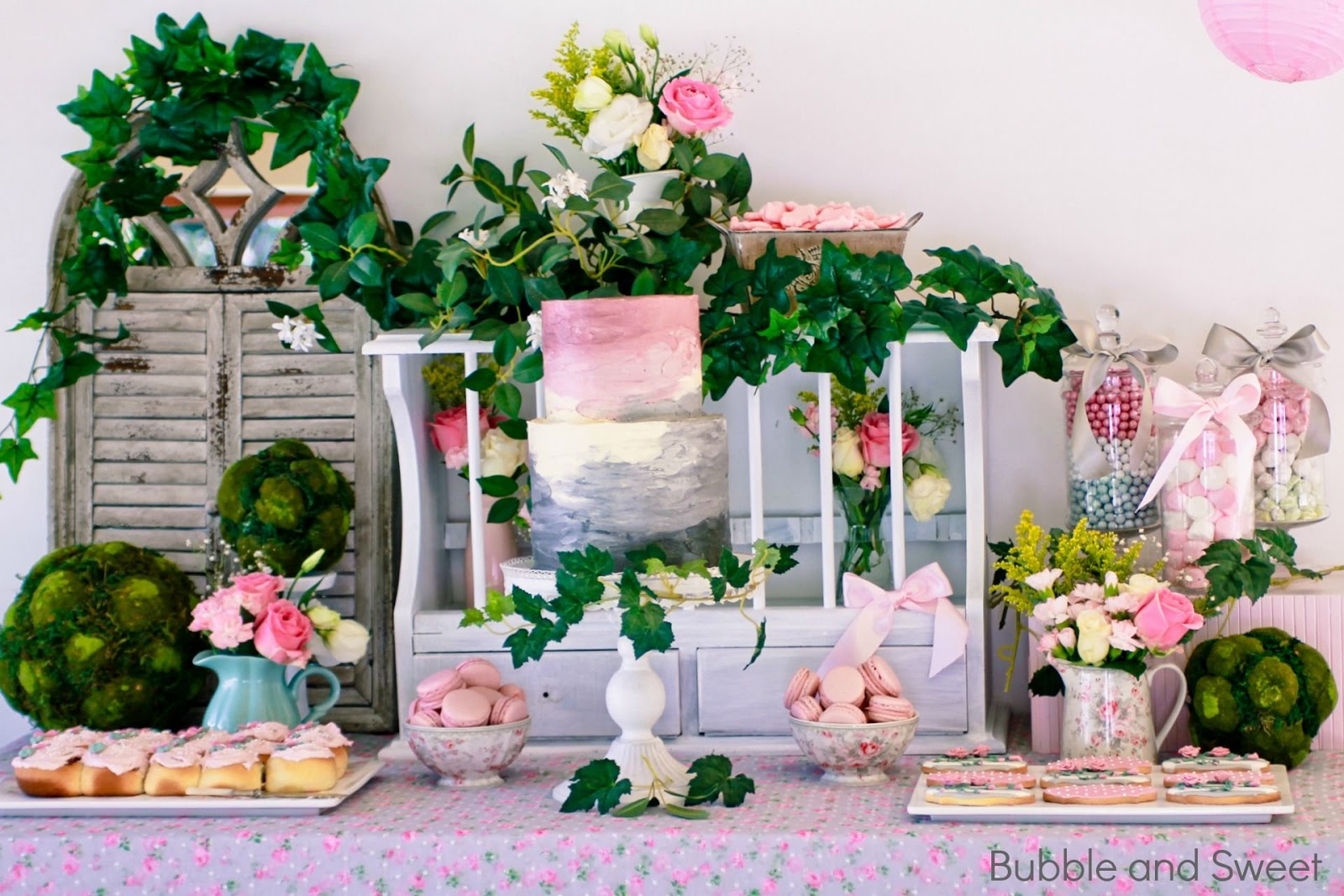 Bubble and Sweet Sweet s gardening  party with pink and 