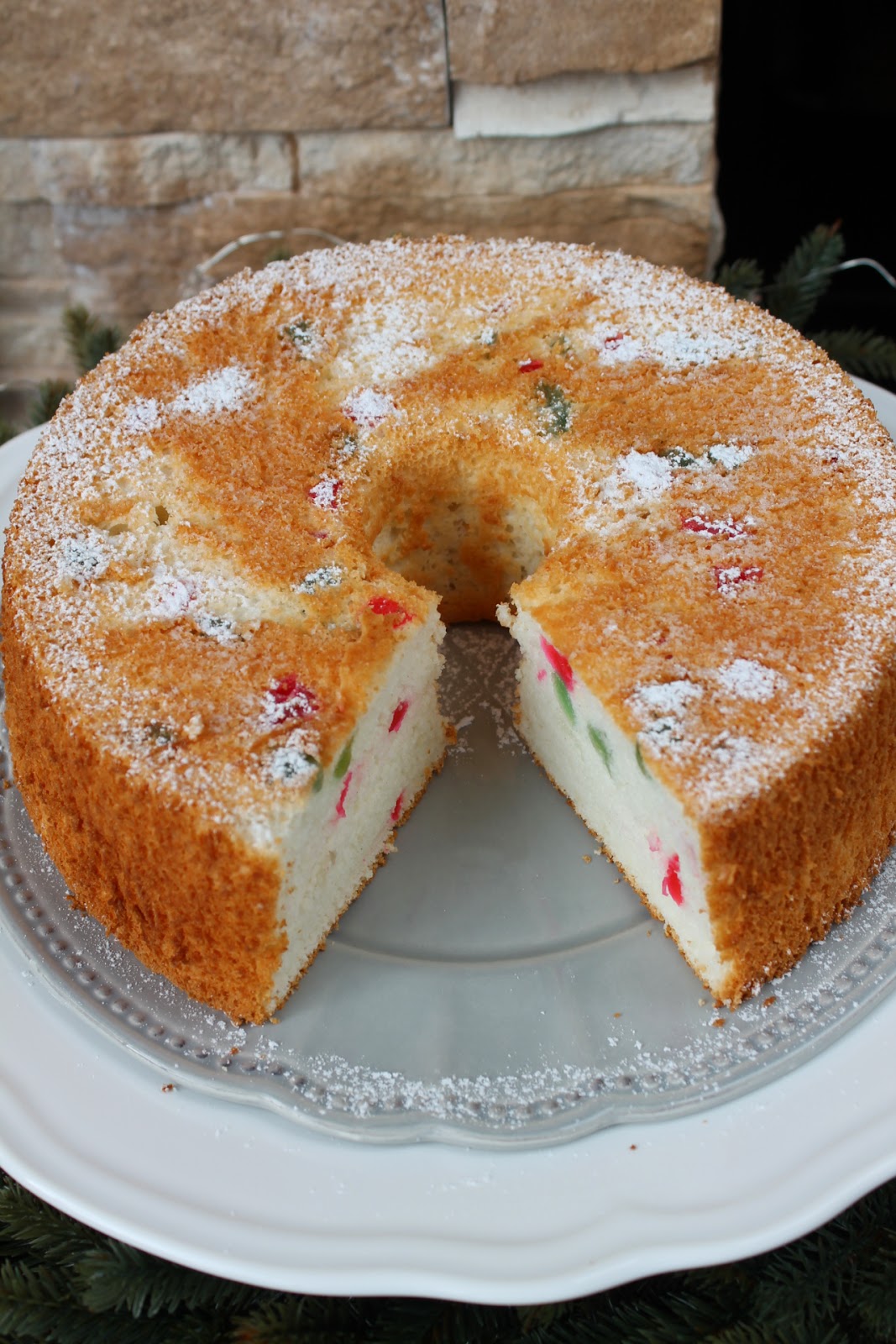 Myriam Chic Cakes: Christmas Angel Food Cake