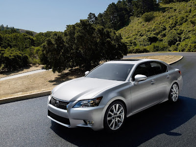 2013 Lexus GS 350 Front Angle Top